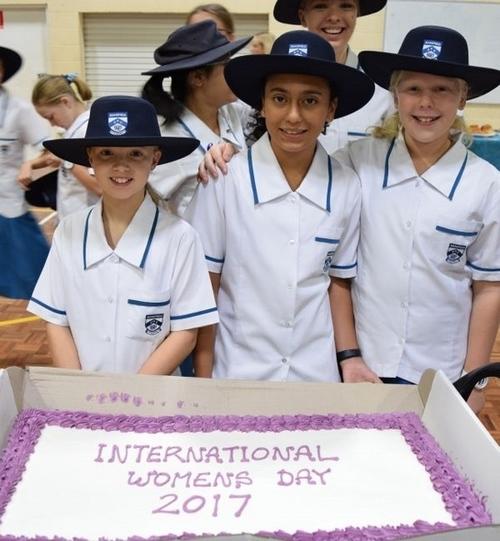 International Women s Day by Adna Capin, School Captain On Wednesday 8 March, Mansfield State High School held the first of many breakfasts in celebration of International Women s Email: