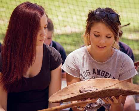 INDIGENOUS AUSTRALIAN STUDIES MAJOR The Indigenous Australian Studies Major at Western Sydney University offers students the opportunity to acquire key cultural competencies that will enable them to