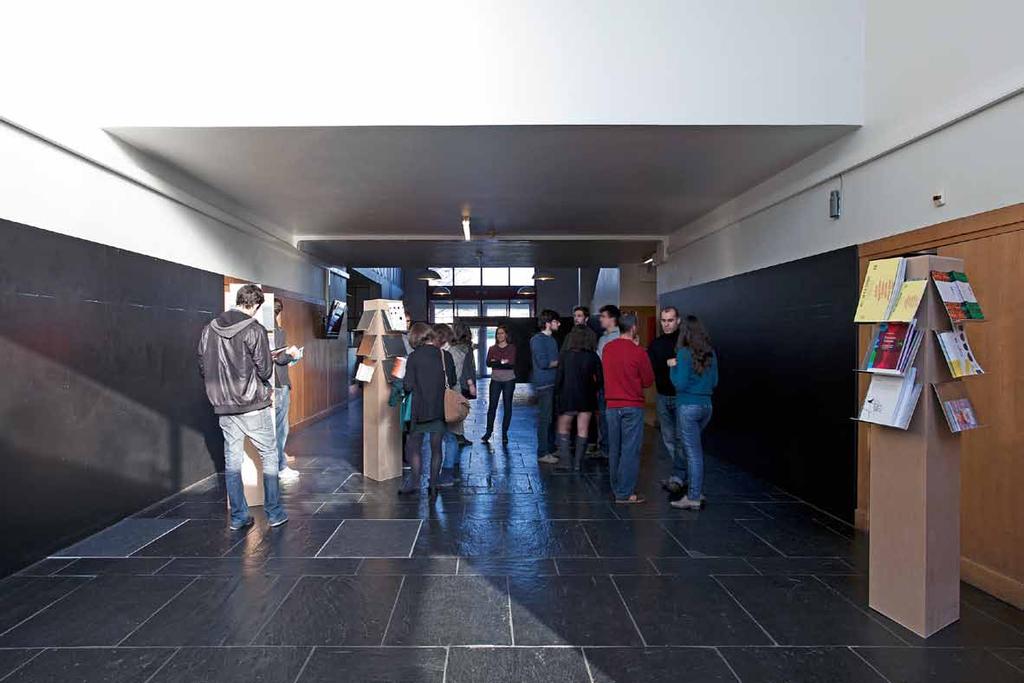 Founded in 1989, the Matosinhos School of Art and Design (ESAD) is a private institute that has come to represent the highest standards of quality in art and design education, research and allied