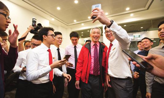 SiTIZEN 02/12 PM s Dialogue with SITizens Prime Minister Lee Hsien Loong says that SIT s applied learning pathway will help graduates find good jobs representatives from SIT s Overseas University