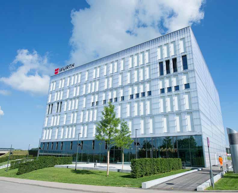 AKADEMIE WÜRTH BUSINESS SCHOOL Lifelong learning is a key element of the Würth Group s corporate philosophy.