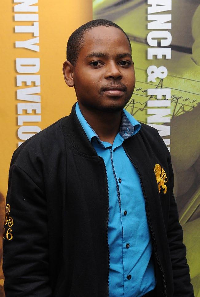 BUILDING SA S FUTURE TOWARDS TOMORROW 8 WISE TO THE WORLD Wiseman Mavuso was one of the 39 students in the agency s Western Region, across three universities, to be awarded a SANRAL bursary this