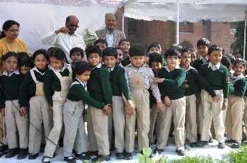 kids perform during the Megh Malhar