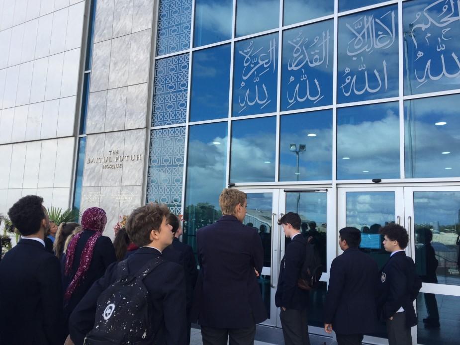After being met by two members of the mosque, pupils embarked on a tour around the outside of the complex, taking in the view of the