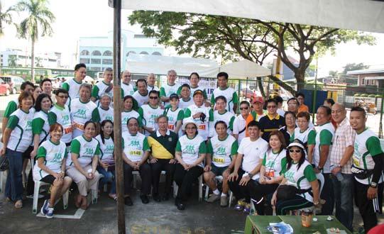 Back at the finish line, well-wishers led by BCG Marilou Co cheered the finishers and gave them some drinks