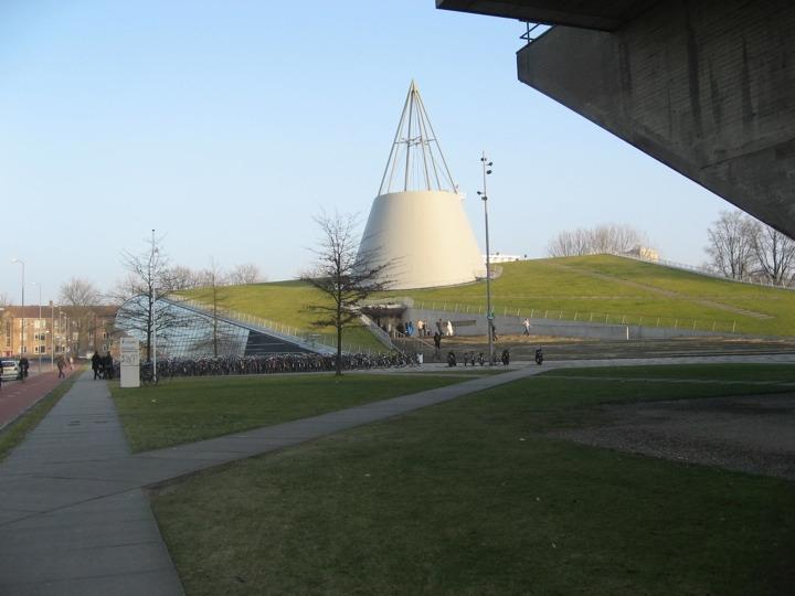 The TU Delft Library is an iconic building on this campus, with its conical tower rising up