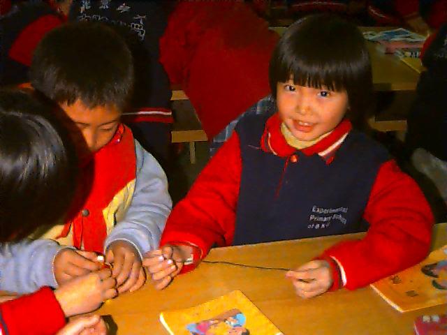 can be shifted about. Classrooms and curricula in the US vary a great deal from region to region and city to suburb, while teachers in China appear to follow a more uniform curriculum.