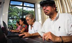 Colombia UNESCO/AdulTICoProgram The Secretariat of Information and Communications Technologies in the city of Armenia in Colombia is awarded the 2017 UNESCO Confucius Prize for Literacy for its