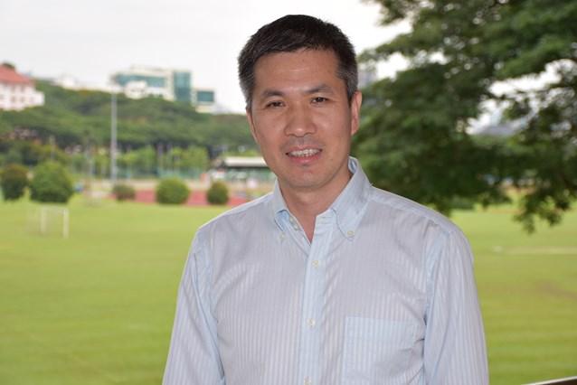 Prof Victor Tan was awarded the Annual Teaching Excellence Award (ATEA) for AY2015/2016.