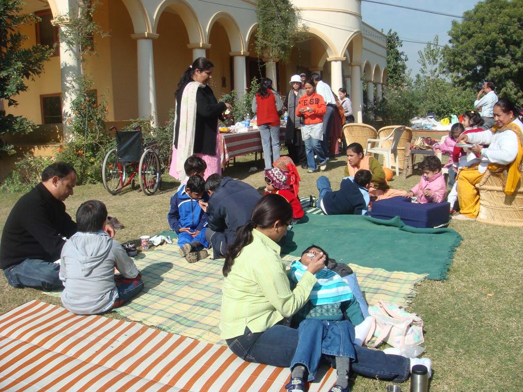 children to seven Vishwas stall at Diwali Mela December -07 - Children were taken out for a picnic along with their parents to Sohna - Christmas celebrated in school - A visit to the
