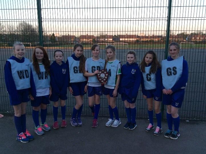 Meadowdale Sports Report April 2015 Year 7 Netball Congratulations to all the girls in the year 7 netball team.