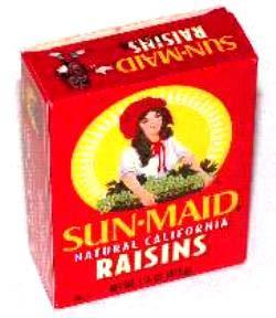 (iii) What is the median number of raisins per box? Explain how you found this answer.