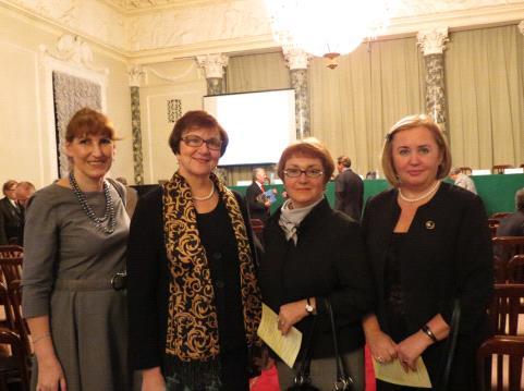 In November 2014 the Russian Academy of Sciences Library (BAN) celebrated its 300th anniversary. Representatives from different Russian libraries participated in the jubilee event.