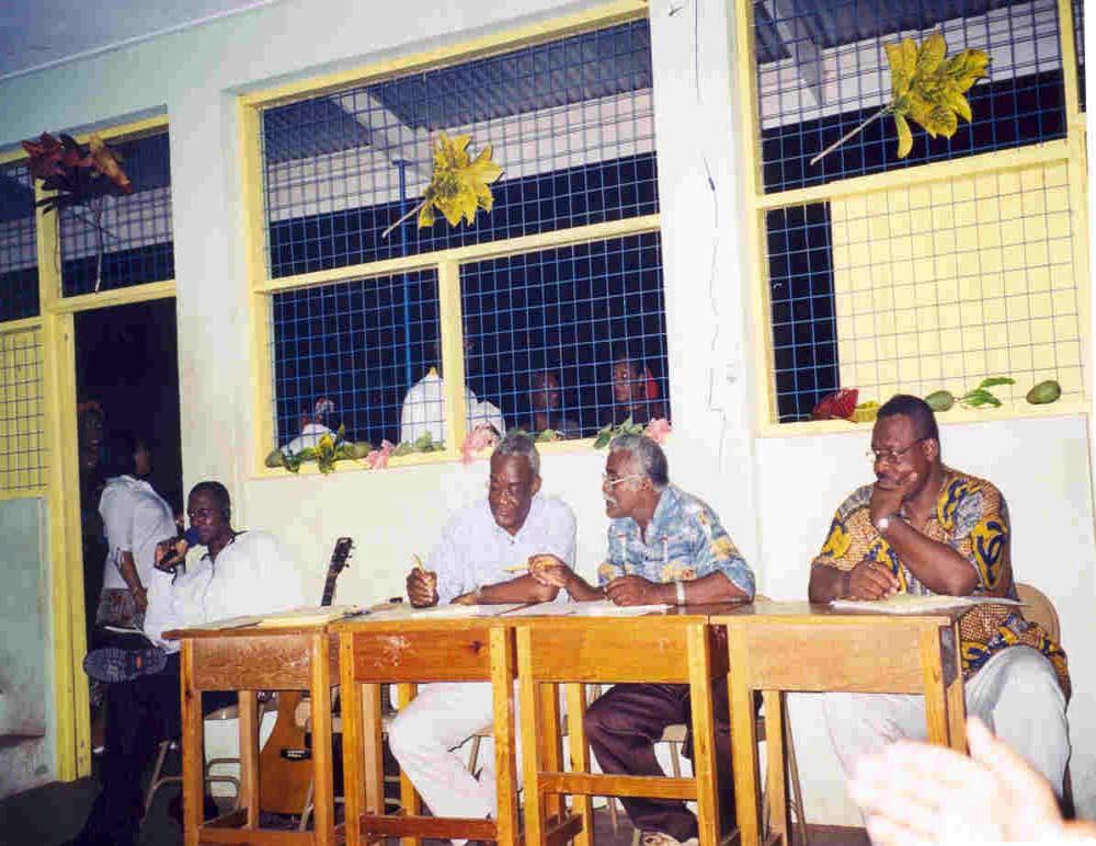 THE TEA MEETING On June 6 th, 2003, the Solid Waste Management Unit hosted a Tea Meeting at a Primary School, together with two groups from a community called Park Hill.