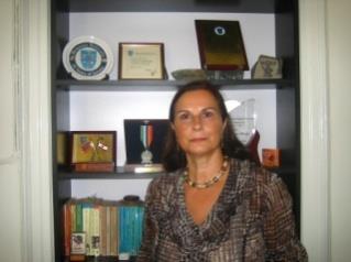 Arda A. Ekmekji, Ph.D. Dr. Arda A. Ekmekji Professor Dean of Arts and Sciences Office: Mugar Bldg., 109 Tel. ext.: 329 Arda.ekmekji@haigazian.edu.lb Prof.