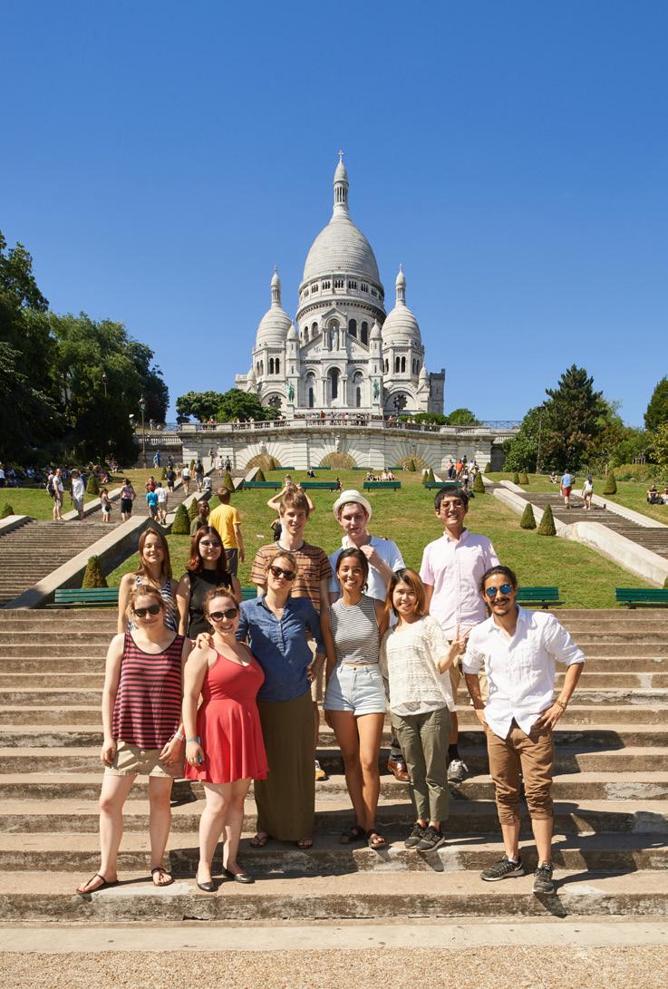 EXPLORE Life in the heart of Paris Studying in the City of Light The Summer School makes the most of its Parisian setting.