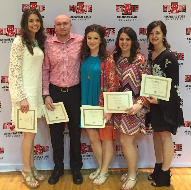 Pictured above, from the DPT Class of 2016, are Shelby Pickett, Chris Carter, Chelsey Howell, Lauren Rowe, and Samantha Wood.