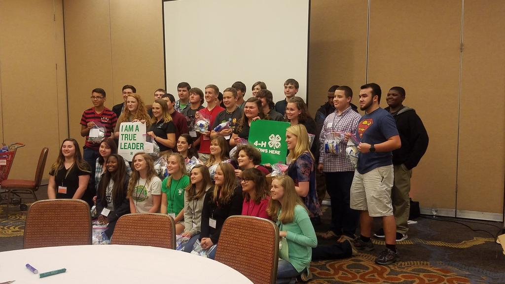 At this year s 4-H Council Conference, held on November 19-20, 2016 in Raleigh, North Carolina, 4-H ers were challenged to learn new things with the theme of Give, Lead, and Inspire.