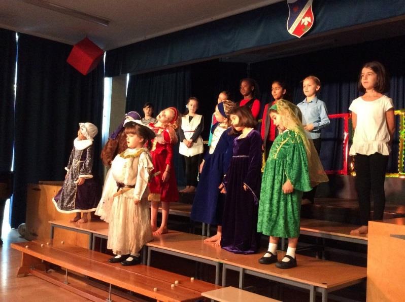 Year 4 Class Assembly Year 4 took us on an impressive journey back in time to the Tudors on Wednesday as they captivated the audience with facts about Henry VIII and his six wives.