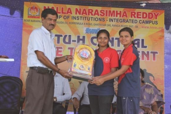 . In the JNTU Central zone Games meet organized by Nalla Narasimha Reddy Group of Institutions on 2 nd and 3 rd April 2014, GNITS got the following titles: Table tennis- Singles- Winner- Shirin