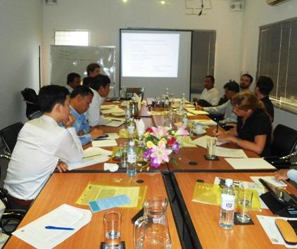 Coral Cay Conservation (CCC) is working at the invitation of and in partnership with the Fisheries Administration of the Royal Government of Cambodia.