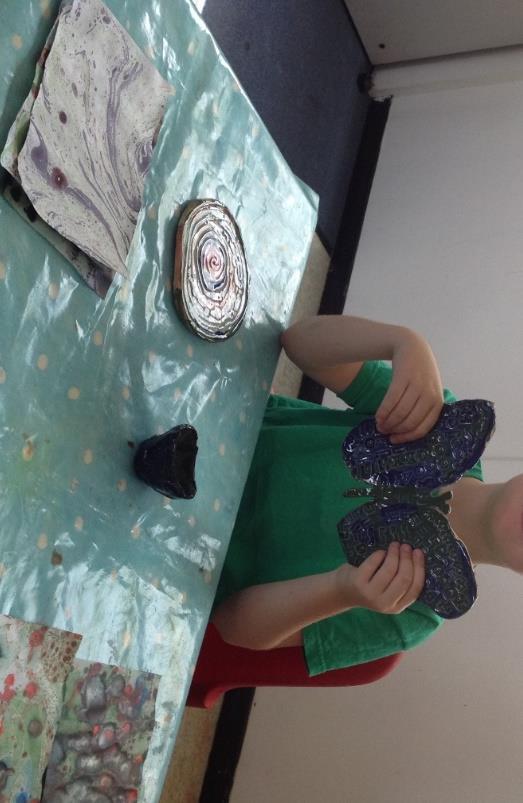 Art Therapy Summer 2016 I ran a pottery and craft group on Thursday afternoons at Moulsham Junior School. There were two groups of children who attend these groups.