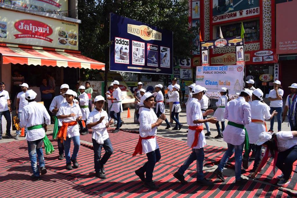 2. Cleanliness Drive Cleanliness is a state of Purity, Clarity and Precision "Swachh Bharat Abhiyan" - a campaign started by government of India to keep the streets, roads and infrastructure of our