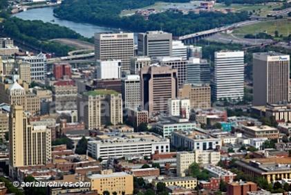 About Richmond, Virginia The metropolitan area offers minimal traffic congestion with less than a 25-minute commute on average.