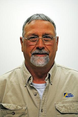 Communications Coordinator 6/7/17 Ferris recognized for 35 years at Loup COLUMBUS, Neb. Lance Ferris of Monroe was recently recognized for 35 years of service to Loup Power District.