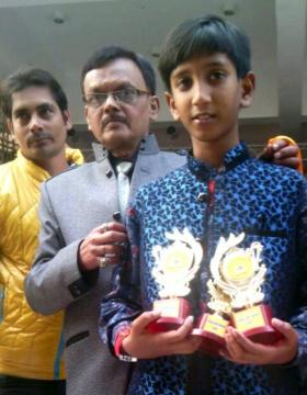 Christmas Celebration Mahanagar Campus Picnic at Dream World Aradhya Srivastava Winners of