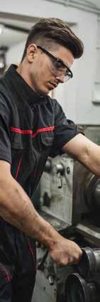 Automotive Vocational Preparation Traineeships Apprenticeships ATAR HSC unit value: 2 units x 1 year 26000 2 units x 2 years 26001 4 units x 1 year 26002 (Specialisation units available) Delivery