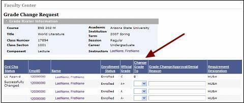 All grade changes must have a reason entered. Step 3: After all grade changes have been entered, click the Submit button at the bottom of the page.