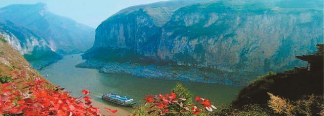 Tour China Beijing, Shanghai, Xian, Chengdu, Yangtze River Cruise China Spree s 15D tour Mighty Yangtze starts at $2,739 per person