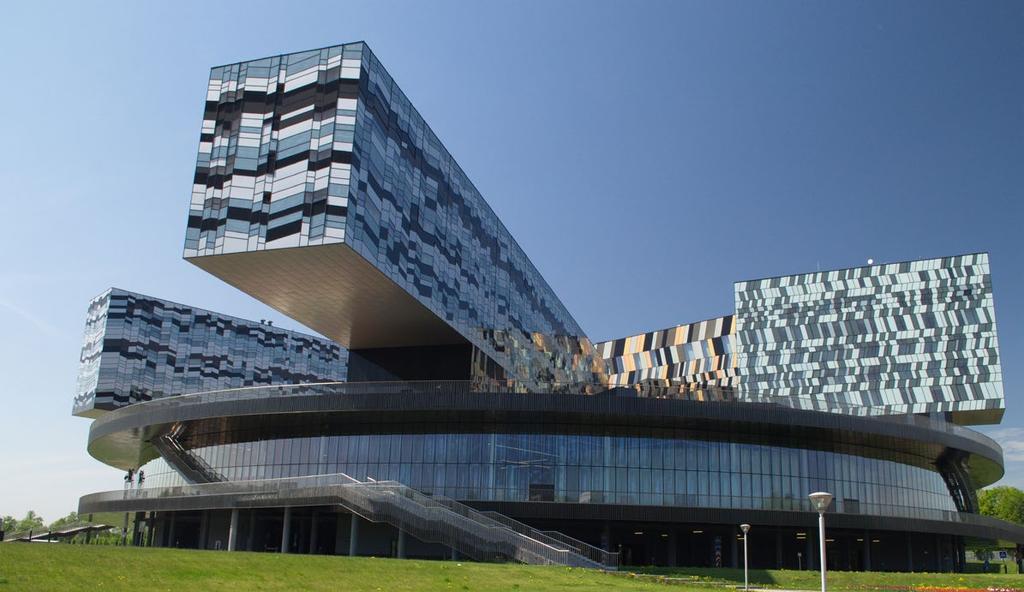 Moscow School of Management SKOLKOVO 25 Campus for Education The main building, also known as the Disk, features 7 clusters named