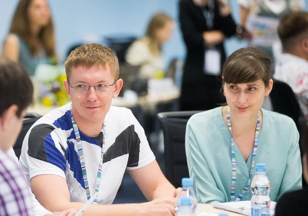 Moscow School of Management SKOLKOVO 15 Practicum Global Shift Educational programme for entrepreneurs who are transforming their businesses to play in the World League.