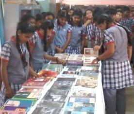 Book Exhibition on Remembering the victims, Against War Kendirya Vidyalaya No.1, Devlali (Nashik) On 6 th Aug.2014 Morning Assembly KV No.