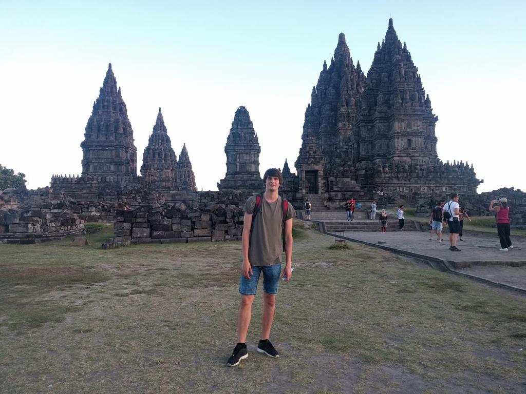 Tips For Future Students I would definitely recommend an exchange period. It is an amazing experience that you will never forget in your whole life. Also I would recommend Indonesia as a destination.