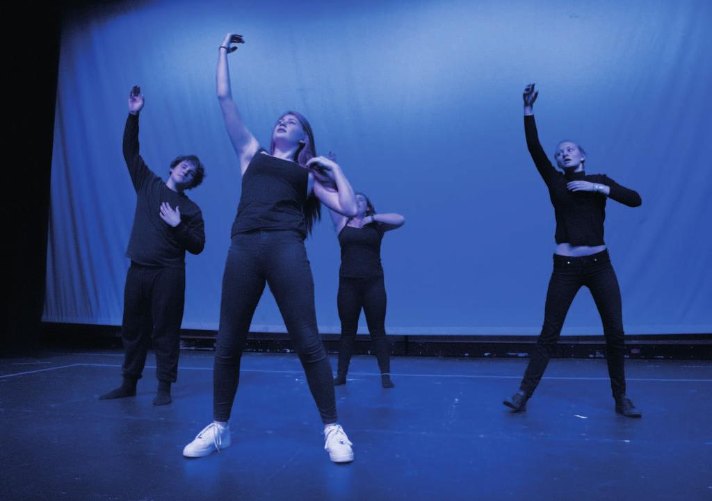 Drama This course encourages pupils to develop a critical and life-long understanding of theatre and other dramatic arts.