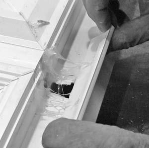 Seal Side and Sill Joints 1. Cut a 6" long piece of drip cap for the sill and/or sides.