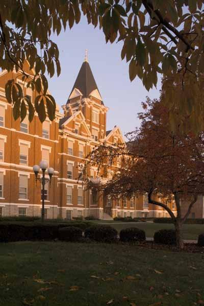 The University Of Findlay Fast Facts Findlay College was founded in 1882 by the citizens of the city of Findlay and the Churches of God, General Conference.