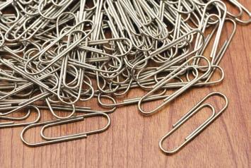 dividers paper clips