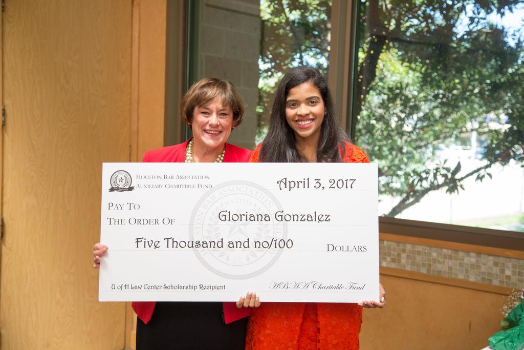 Gloriana Gonzalez is a 2L at the University of Houston Law Center. Having moved here from Costa Rica at the age of three, she has since then called Houston her home.