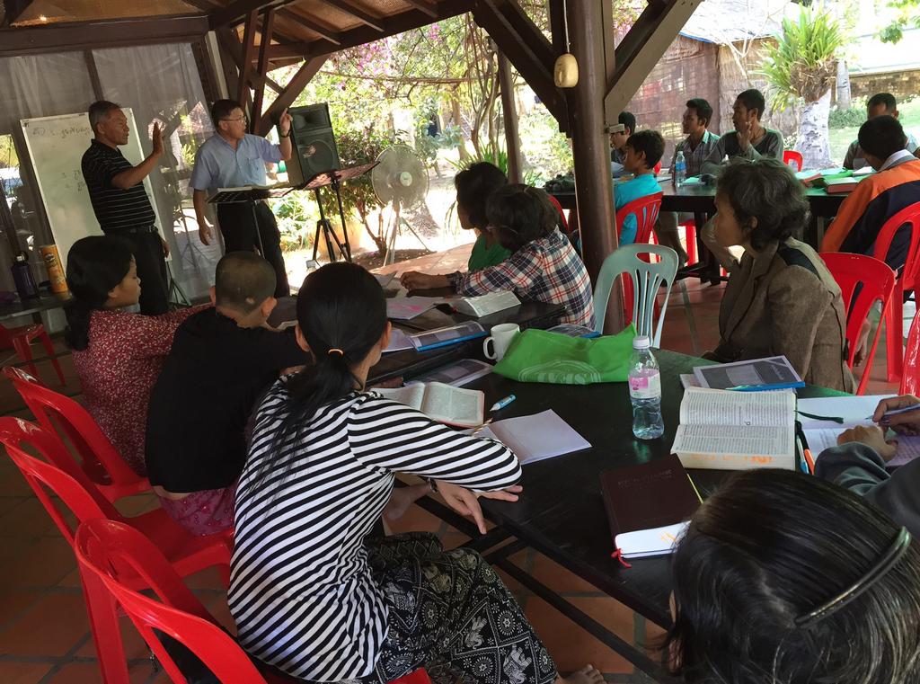 ICM SINGAPORE February 2015 e-newsletter Transforming Lives in Siem Reap 20 th -25 th Jan 2015 Mission Trip to Siem Reap, Cambodia By Charles Vun Training the Church-Planters Our mission team was in