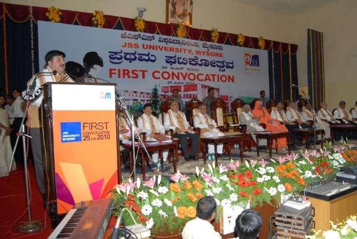 Dr B Suresh, Vice Chancellor, welcomed the