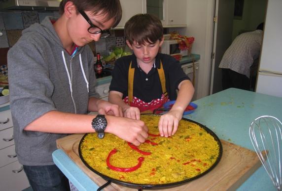 We will enjoy learning how to cook Paella and eat it on the