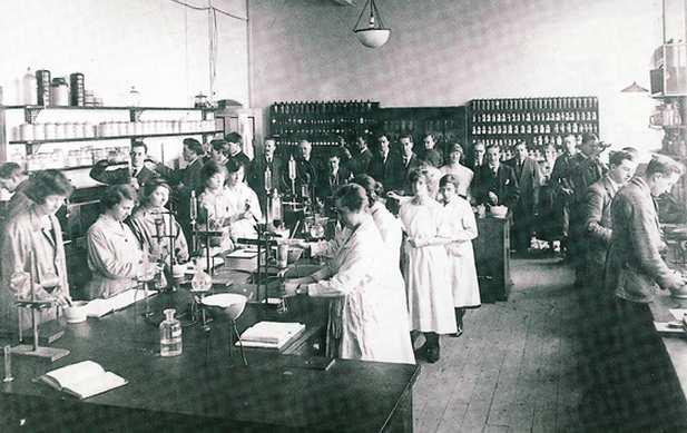 Formally called the Birmingham School of Pharmacy in 1919 and a formal