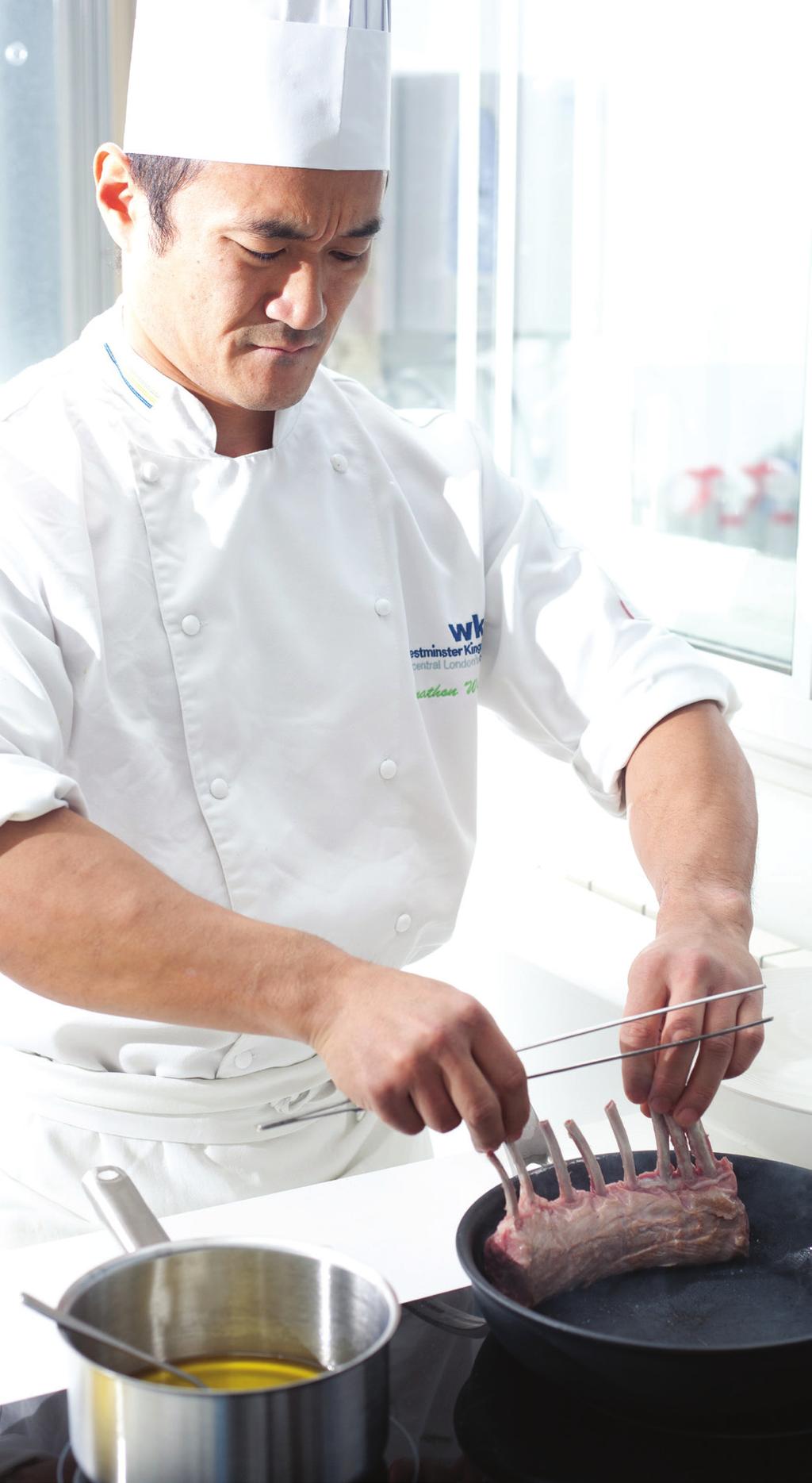 It is the ideal educational experience for passionate cooks, young chefs and an inspired choice for those wishing to change their career path and pursue a fast-track experience into professional