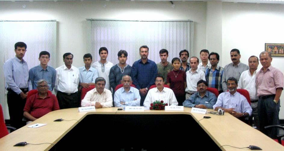 Short term Theme-Specific Courses Theme : Geo-informatics for Sustainable Agriculture Duration : 4 Weeks ( Aug 16 to Sep 09, 2005) Participants : 17 trainees (9 AP countries) (