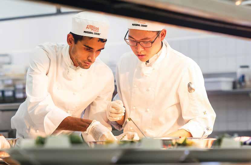 foods DIPLOMA of Hospitality CRICOS Code: 090997D Course Code: SIT50416 Campus: Melbourne/Sydney Intakes: Feb, Jul Duration: 2 years Subject areas include: ADVANCED DIPLOMA of Hospitality CRICOS