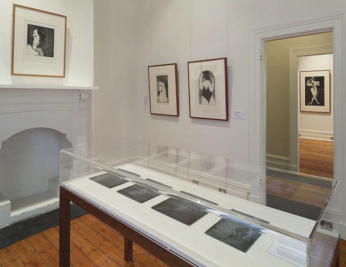 BEING HUMAN: THE GRAPHIC WORK OF GEORGE BALDESSIN 3 May 19 October 2014 Heide I Curator: Linda Short George Baldessin exerted considerable influence on the revival of printmaking in Melbourne during